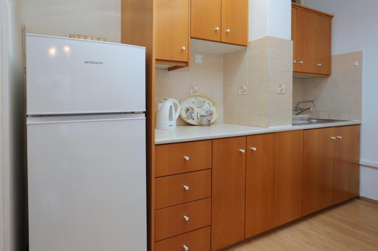 Cozy Holiday Apartment In Larnaca Near Foinikoudes Exterior photo