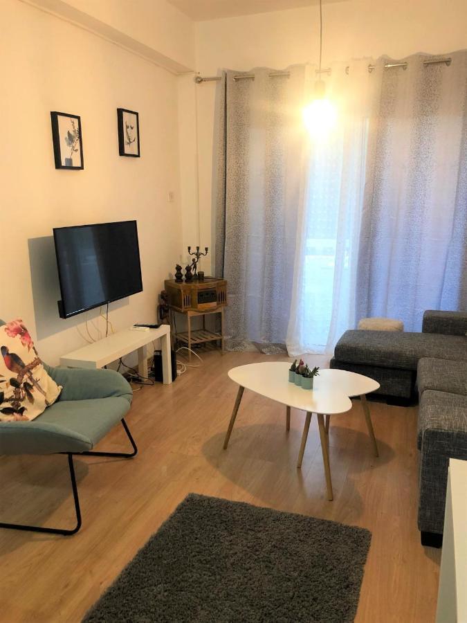 Cozy Holiday Apartment In Larnaca Near Foinikoudes Exterior photo